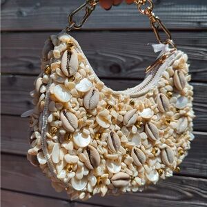 Shell 🐚 Beaded handbag